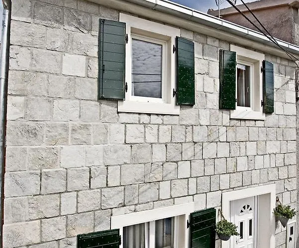 Listesi 1 Trogir