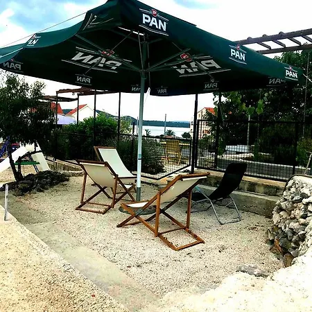 Vikendica Holiday Listesi 1 *