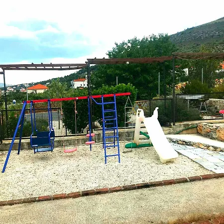 Holiday Listesi 1 Trogir