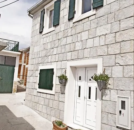 Semesterbostad Listesi 1 Trogir